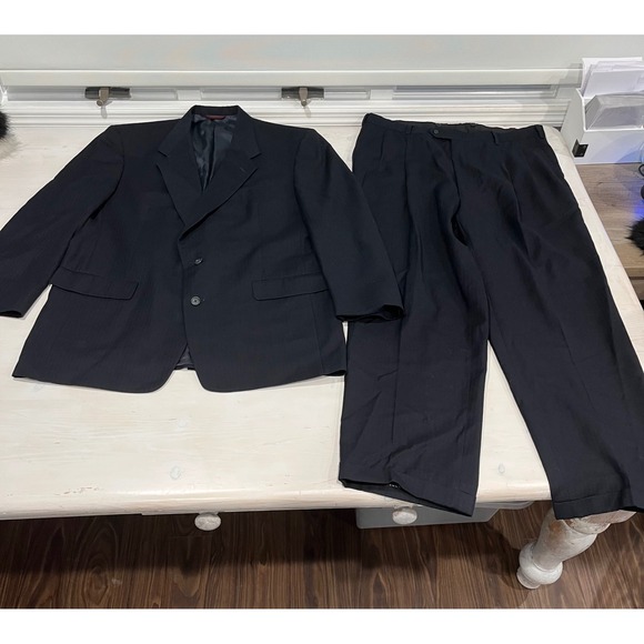 Hart Schaffner Marx Softly Tailored Pure Virgin Wool Black Mens Suit - Picture 1 of 16